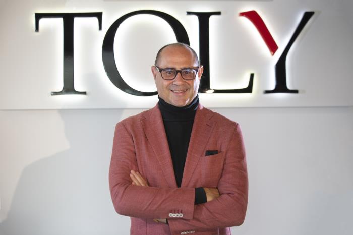 Toly 2021 – Playing To Win